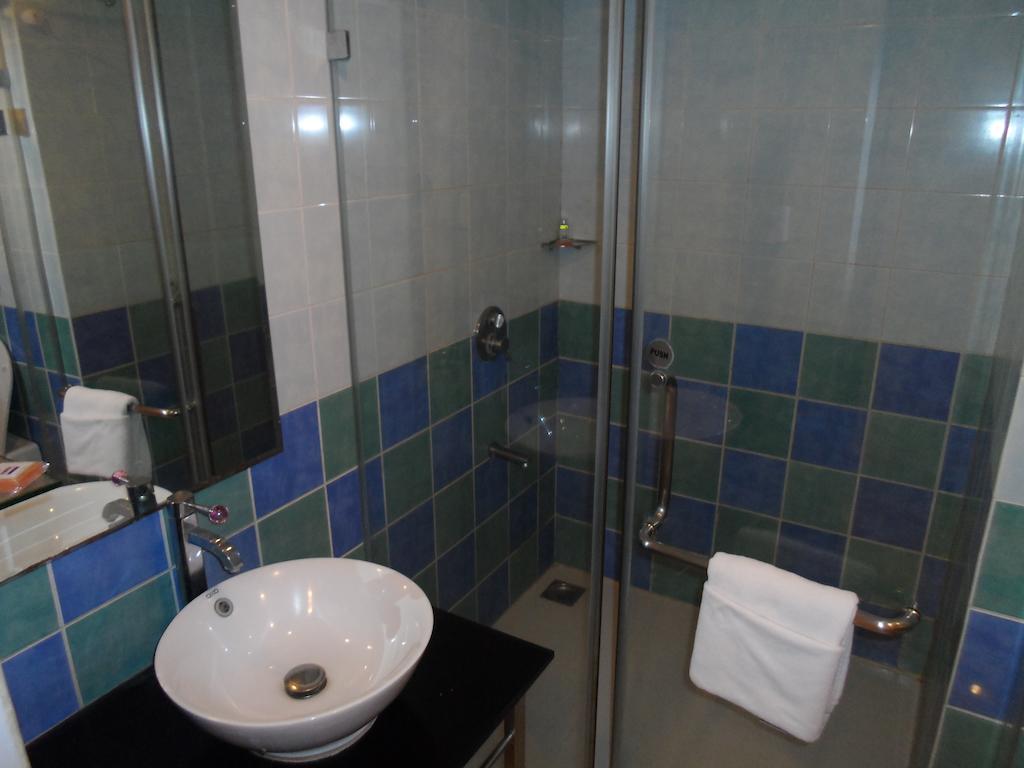 Aditya Hometel Hyderabad Exterior photo